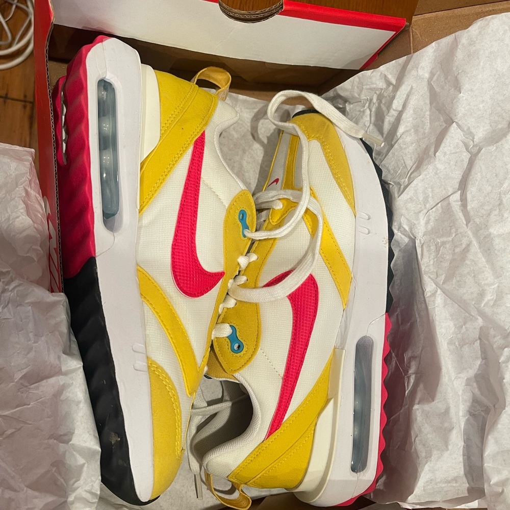Nike Air Max Dawn
